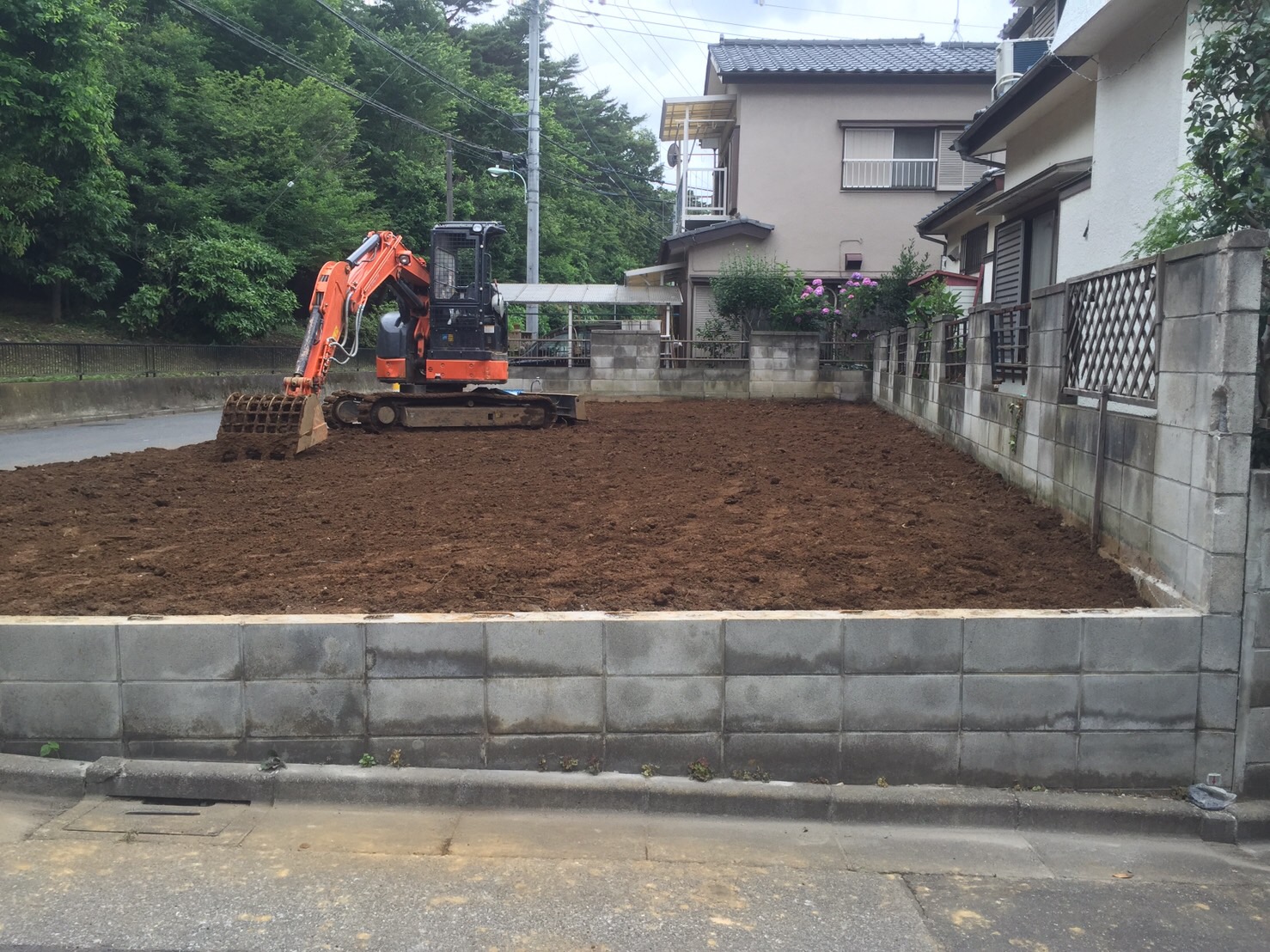 浦和市にて個人住宅解体工事を行いました。